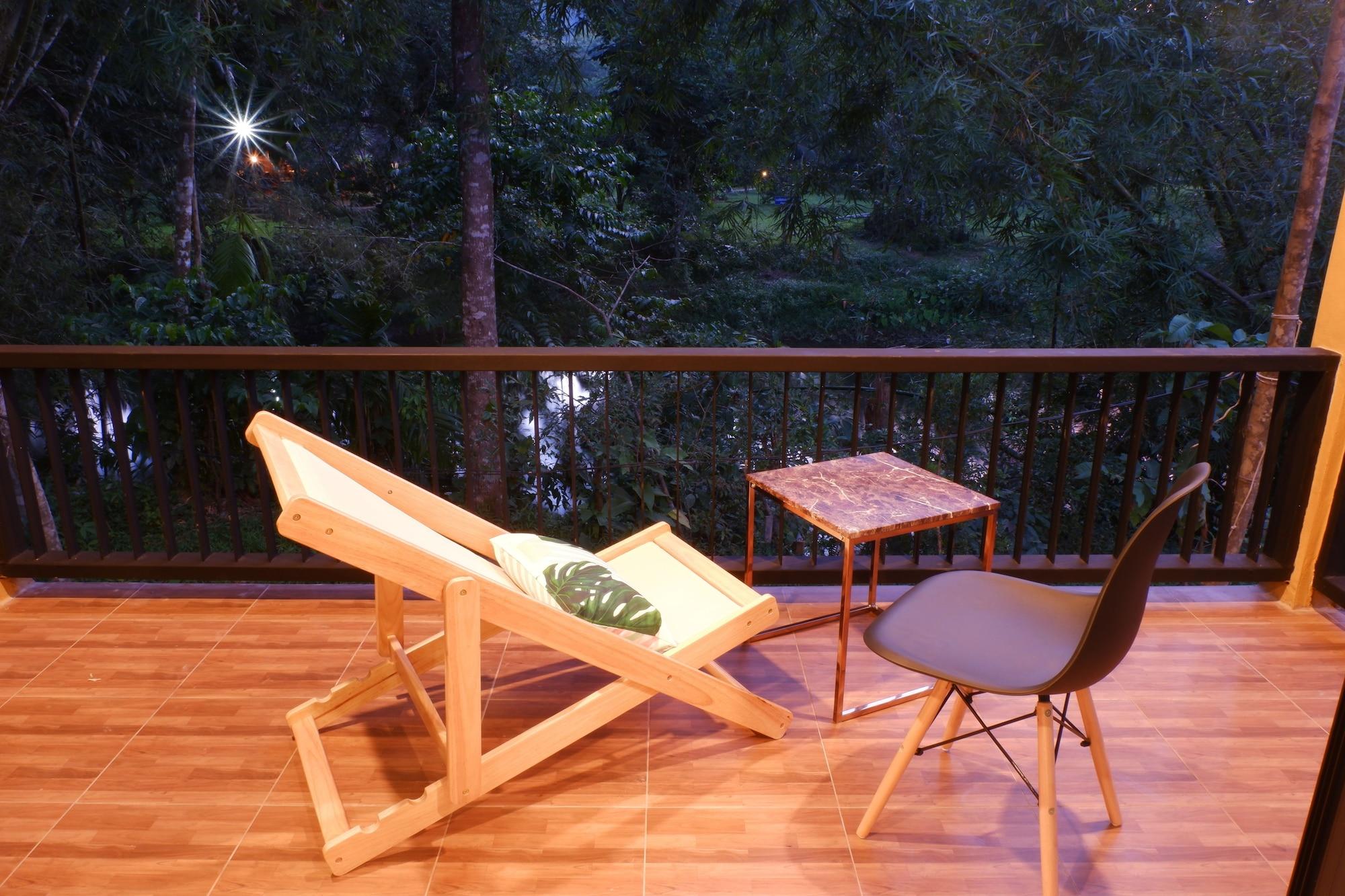 Art'S Riverview Lodge Khao Sok National Park Exterior photo
